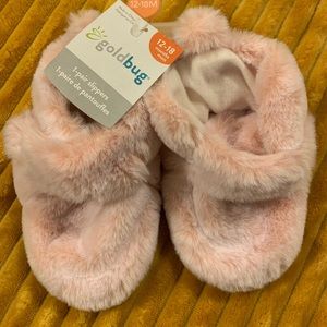 Goldbug fuzzy pink slippers- size 12-18m- NWT